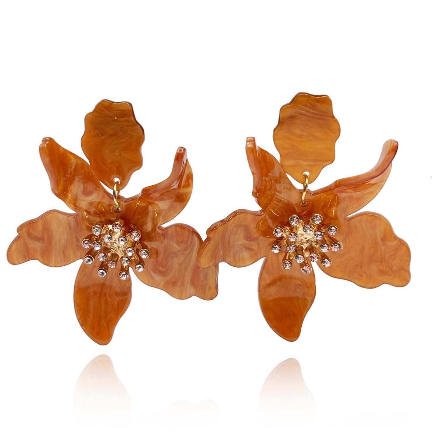 Pendientes colgantes de resina con diseño floral de caramelo de Michele
