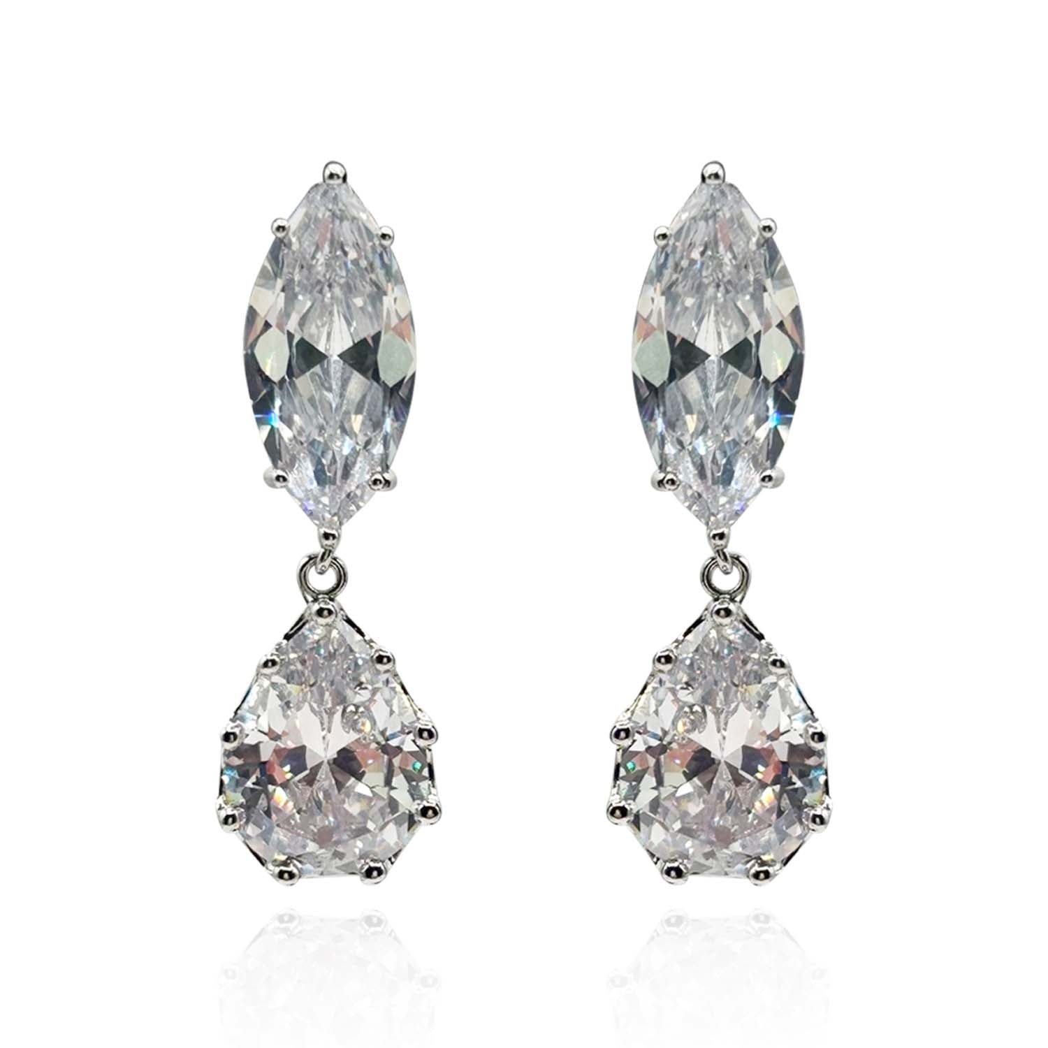 Pendientes Nicole con circonita cúbica y diamantes en forma de marquesa y pera