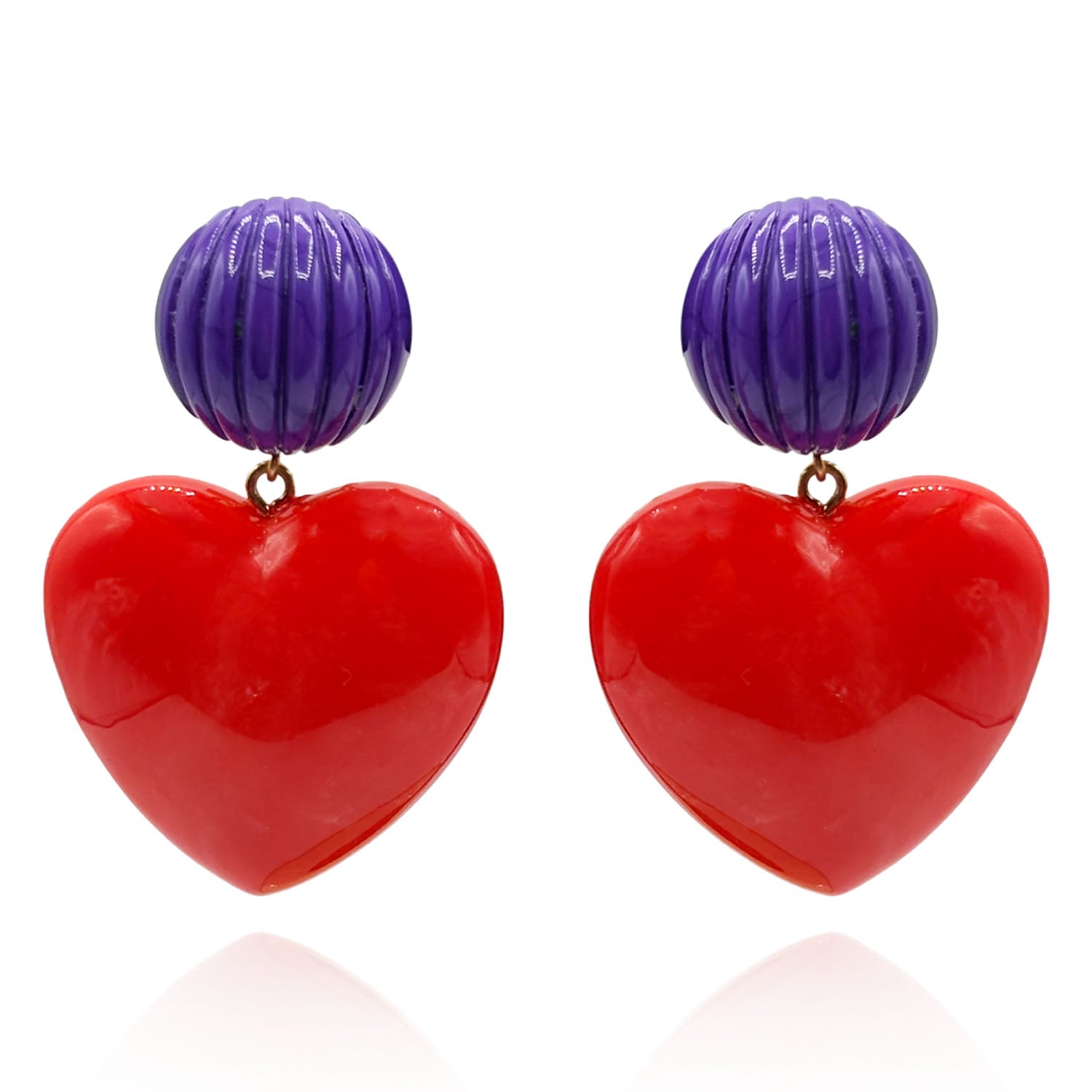 Corazón de resina morada tallada con gota de resina roja rubí