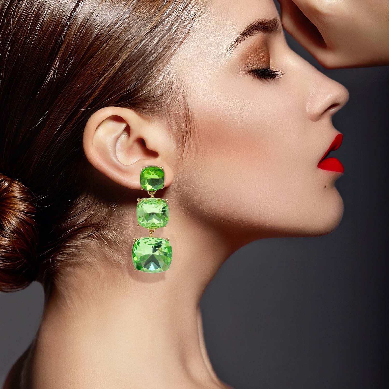Pendientes Lucienne de peridoto con triple forma de cojín