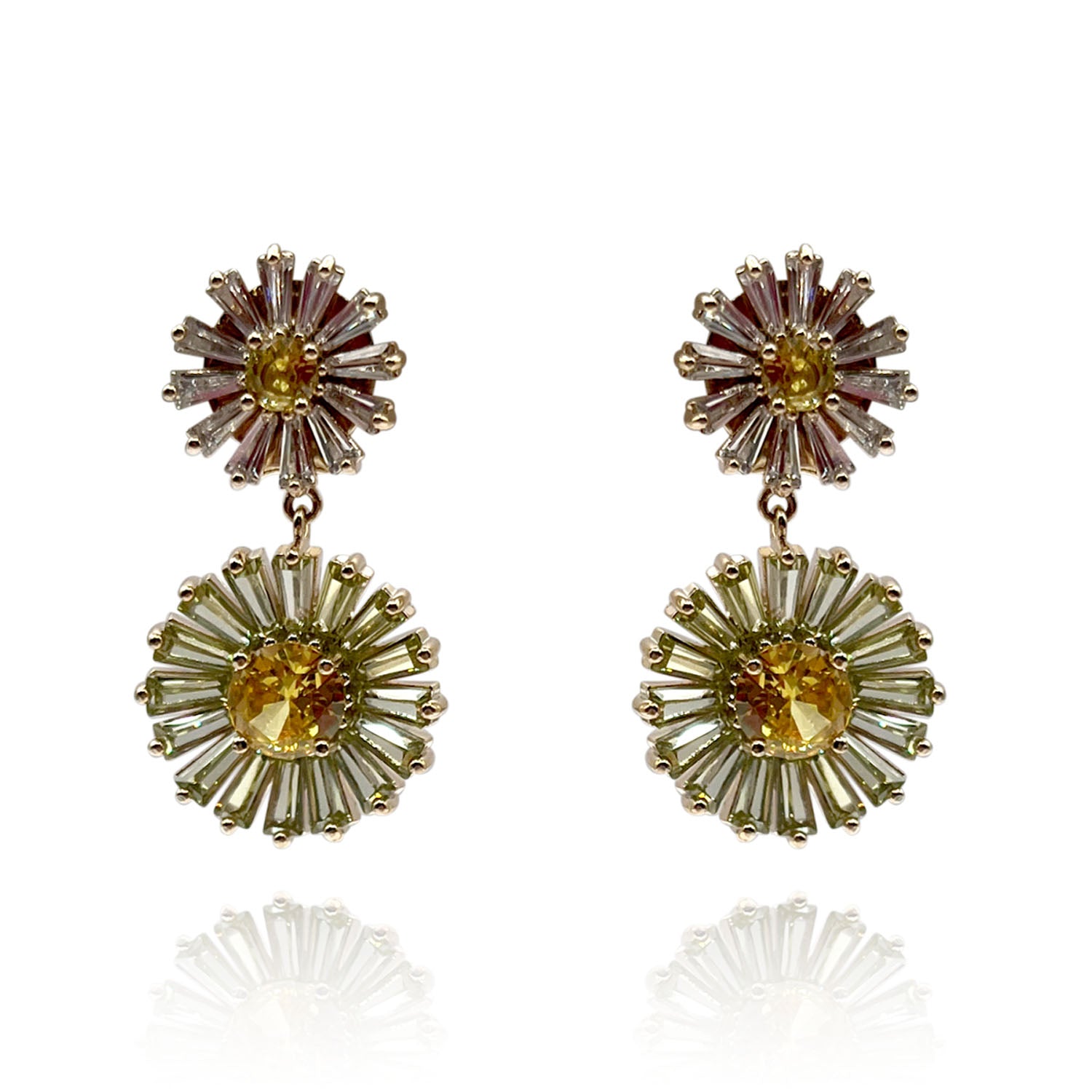 Pendientes colgantes de clip Armelle con cristales florales y diamantes amarillos