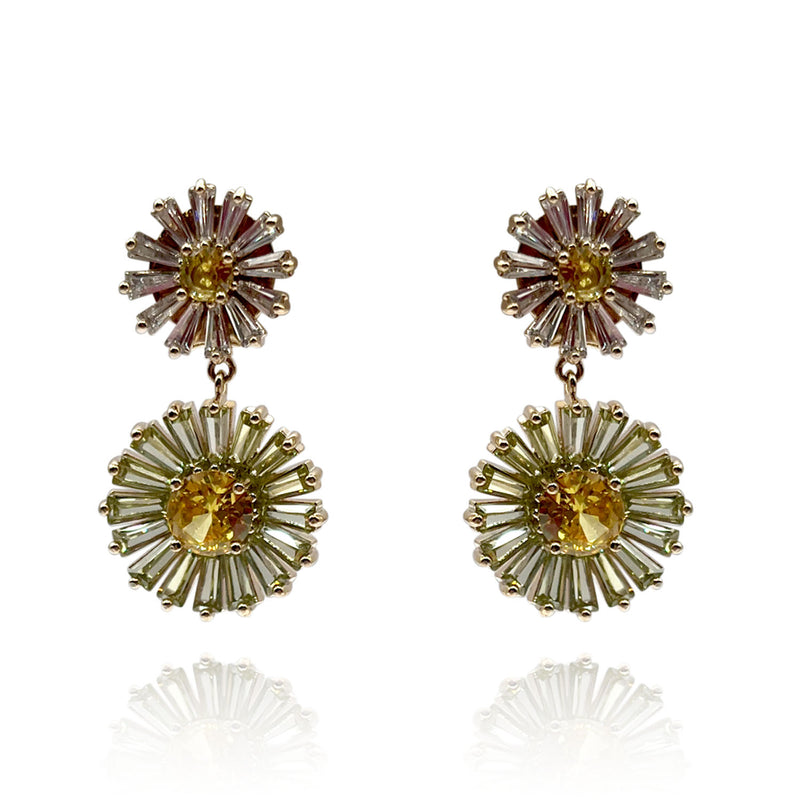 Boucles d'oreilles pendantes à clip avec cristaux floraux et diamants jaunes