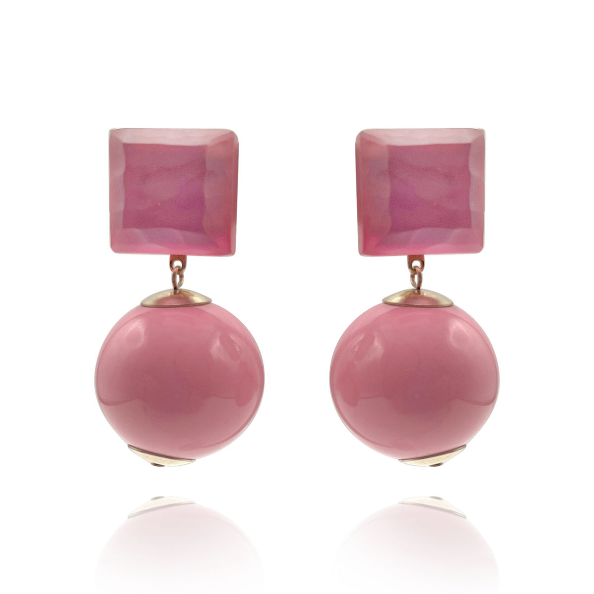 Boucles d'oreilles à clip en résine italienne rose avec dessus miroir et grosse boule en résine pendante