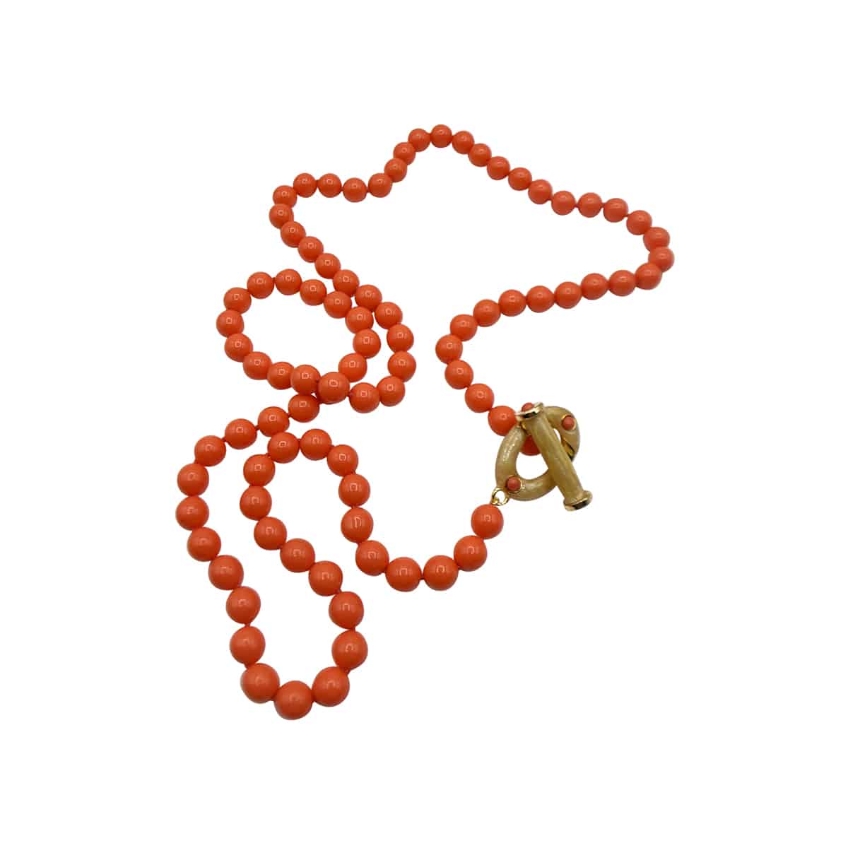 Collier noué en verre corail de 12 mm avec fermoir à bascule