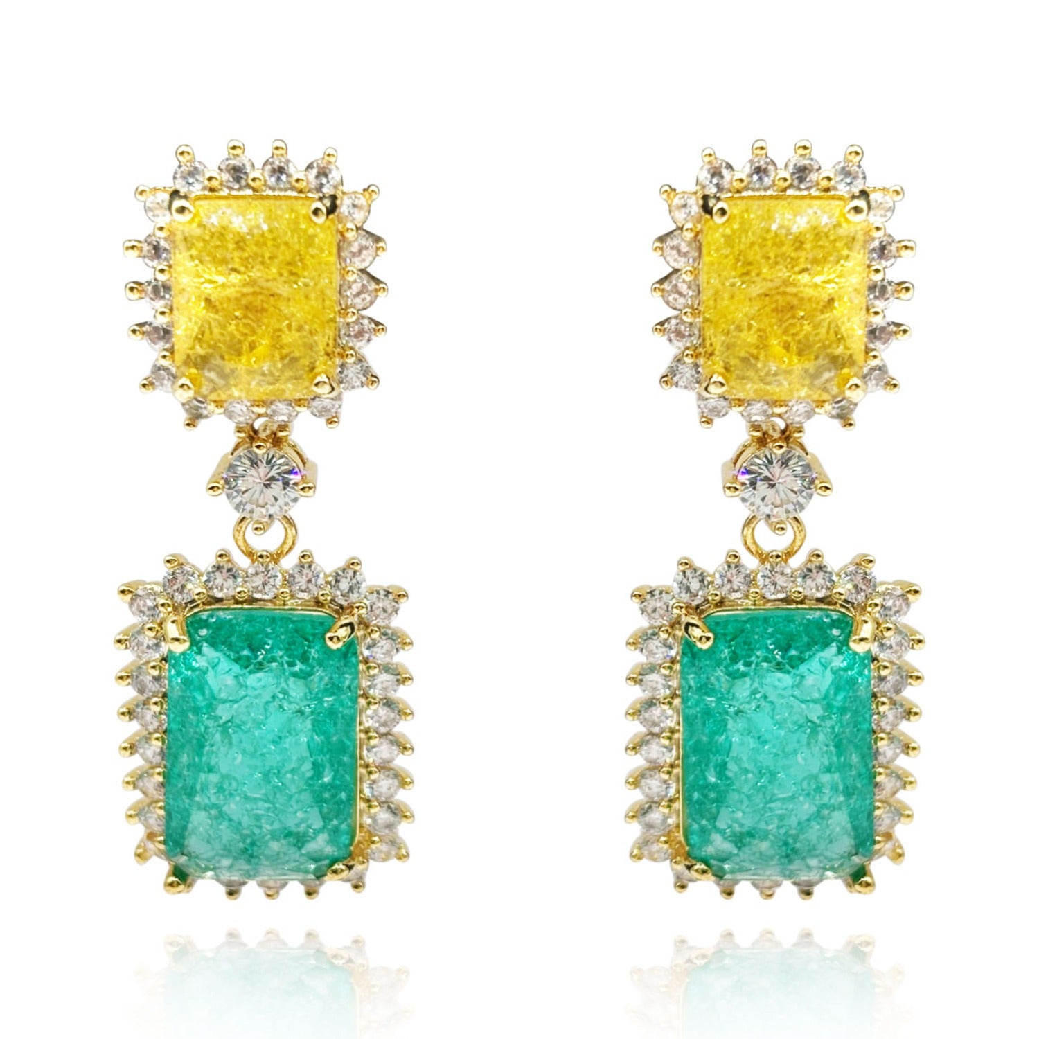 Pendientes de clip Ally de cristal canario y esmeralda en latón bañado en oro